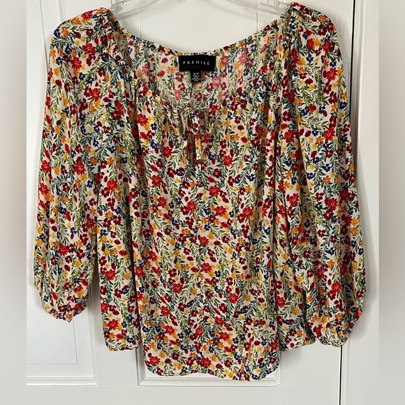 Premise Floral 100% Viscose Peasant Blouse Off or On Shoulder Size Small - Picture 1 of 10